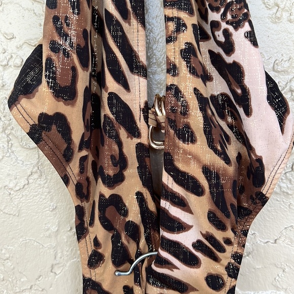 Mayra  brand new swimsuit - Picture 4 of 6